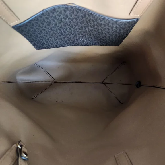 Michael Kors large Autograph Hayley tote-  Shoulder and Crossbody style - Picture 9 of 9